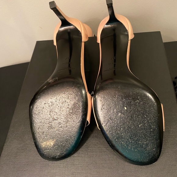 Saint Laurent Vitello Vernice Soft Pink Buckle Sandal show, in box size 37 - Picture 4 of 5